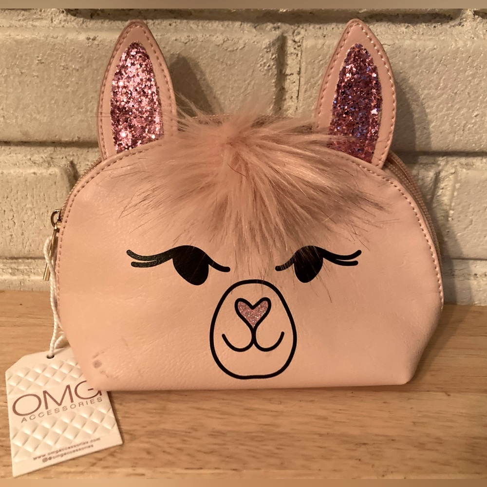 OMG Lama Cosmetic Case